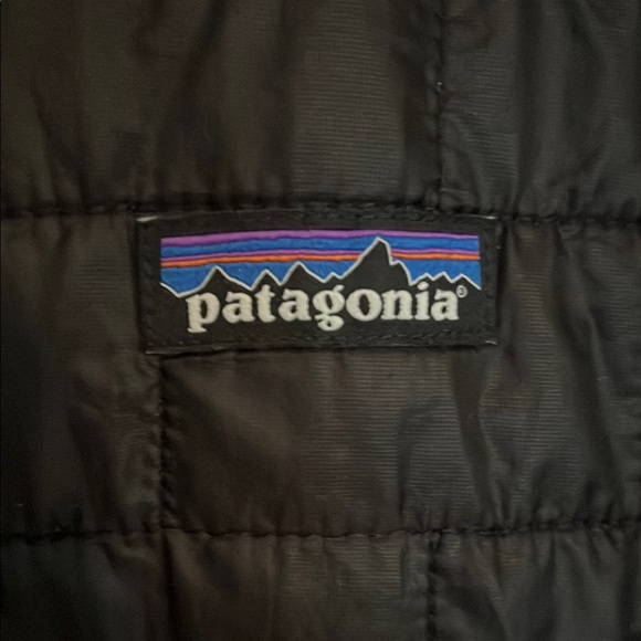Patagonia Women's Nano Puff Hoody Quilted Hooded Jacket - Picture 3 of 12